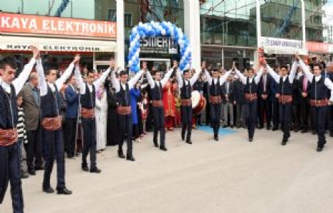 ESMEK Mahallebaşı Eğitim Merkezi ve Spor Salonu açıldı!