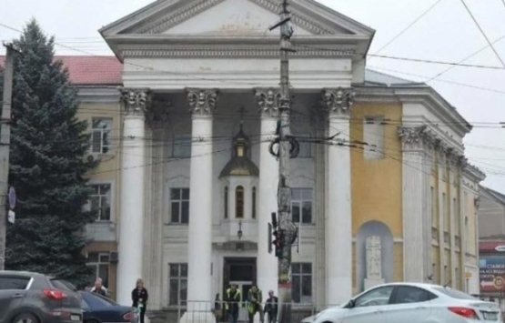 Kırım'da Katolik ve Ortodoks kiliselerin arsa kavgası!