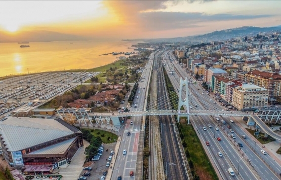 İzmit Cedit kentsel dönüşüm projesinde ilk kazma vuruldu!