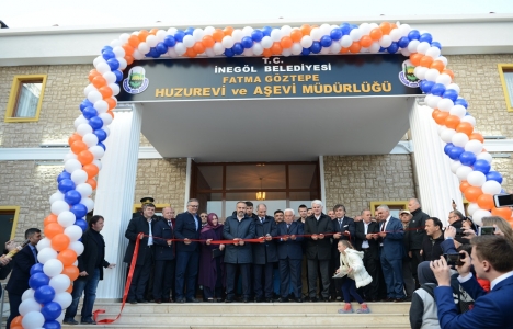 İnegöl Fatma Göztepe Huzurevi açıldı!