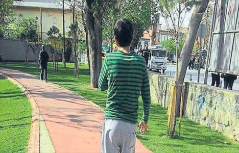 İzmir Hasanağa Bahçesi’ndeki pist çürümeye yüz tuttu!