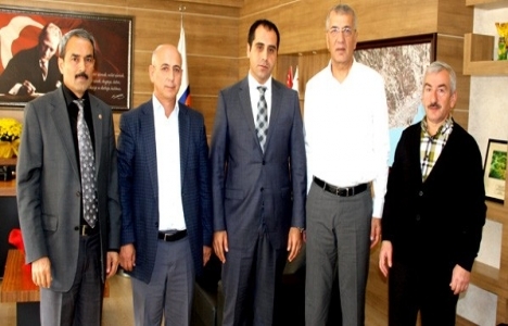 Mersin'de oto galericiler destek arayışına girdi!