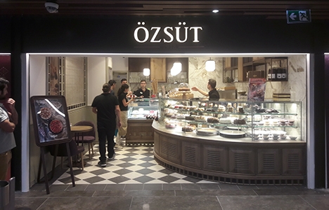 Özsüt yeni konseptini Capitol AVM’deki mağazasına taşıdı!