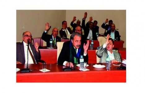 Isparta İl Genel Meclisi, yurt sorununu Bakanlığa taşıyacak!