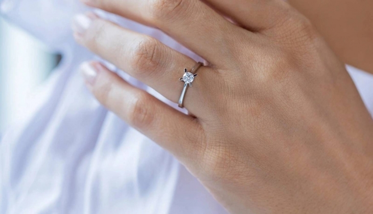 Blue Diamond ta pırlanta fırsat günleri başladı! Seçili pırlantalarda net yüzde 50 indirim!