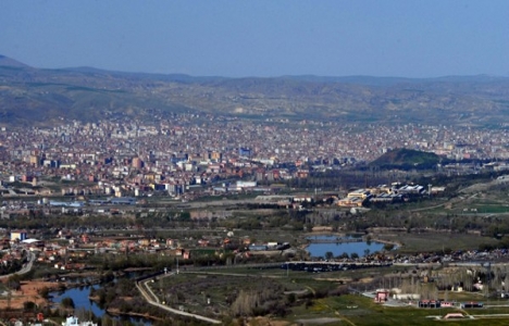 Kırıkkale'nin Büyükavşar ve Küçükavşar köylerinin yol sorunu TBMM'de!