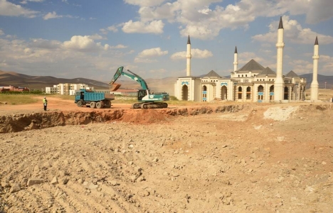 Ahi Evran Üniversitesi Bağbaşı Kampüsü'nde fakülte inşaatı başladı!