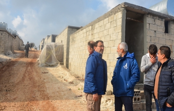 Deniz Feneri İdlib de Acil Yaşam Evleri yapacak!