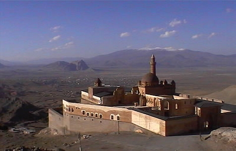 İshak Paşa Sarayı Camisi bir asır sonra açıldı!