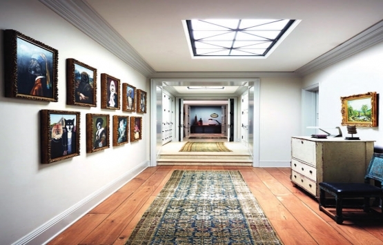 Ayda ve Robbie Williams Beverly Hills’teki evlerinin kapılarını açtı!