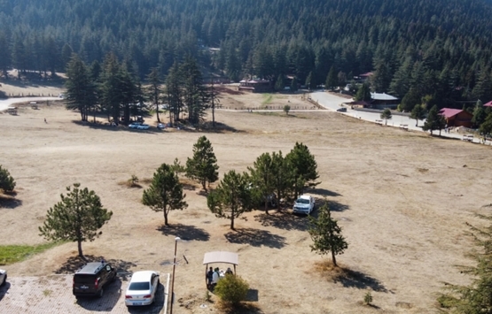 Kahramanmaraş Başkonuş Yaylası’ndaki beton inşaat tepki çekiyor!