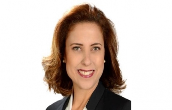 İlay Aksoy'dan konut alımında vatandaşlık verilmesine tepki! 