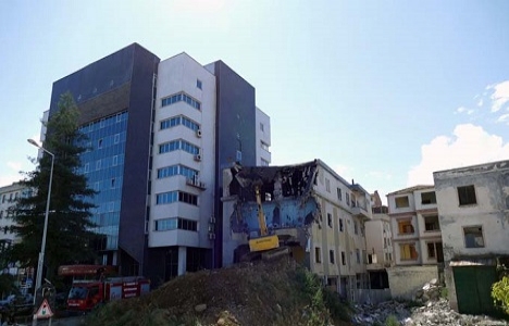 Trabzon Pazarkapı'da kentsel dönüşüm yıkımları başladı!