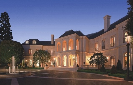 Petra Stunt tan James Stunt a 341.1 milyon TL lik ev davası!