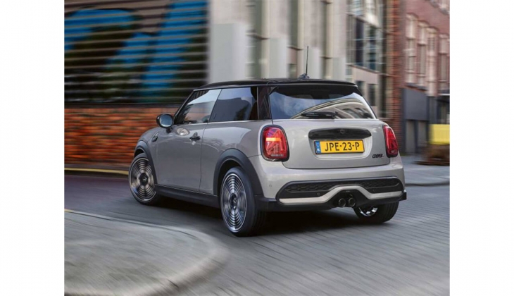 Mini 3 Kapı’ya tam 47 bin 365 TL zam geldi! İşte Mini 3 Kapı 17 Nisan 2023 fiyat listesi!