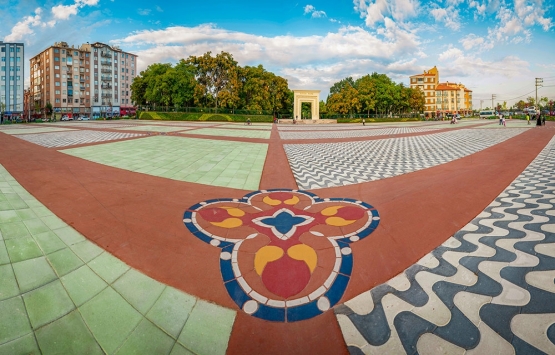 Eskişehir yeni kent meydanına kavuştu!