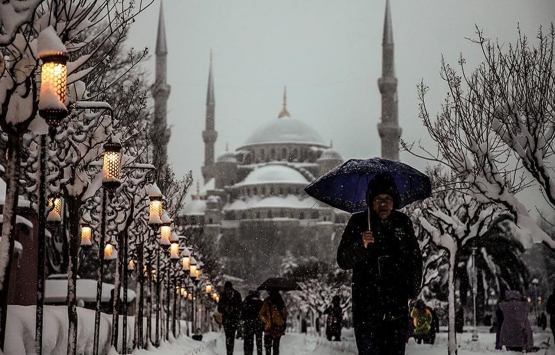 Pazartesi günü okullar tatil mi?