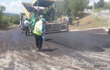 Manisa'da 22 kilometrelik yola asfalt!