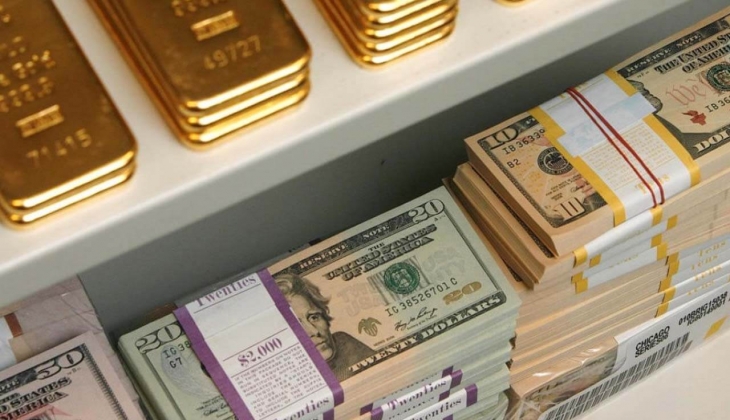 Ünlü ekonomist Evren Devrim Zelyut tan dolar uyarısı! Bu kez çok kesin konuştu!    