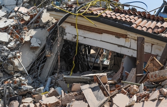 Beklenen depremle ilgili ürküten uyarı: İstanbul 3.25 metre yer değiştirecek!