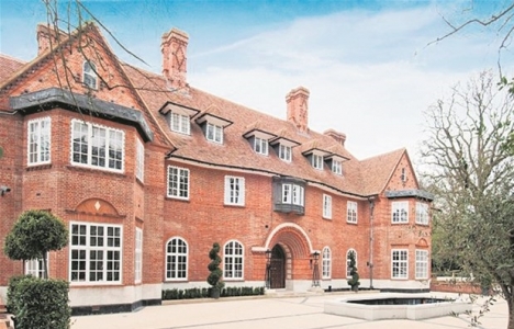 Justin Bieber, Londra da ev kiraladı!