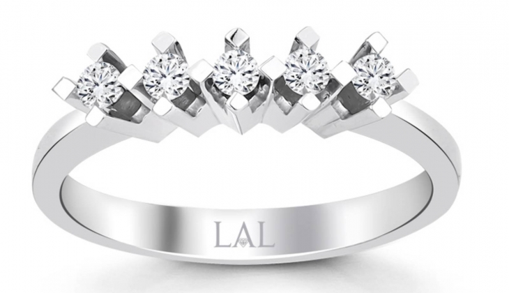 Lal Pırlanta da beştaş yüzüklerde net yüzde 70 indirim! Lal Pırlanta beştaş yüzük fiyatları!