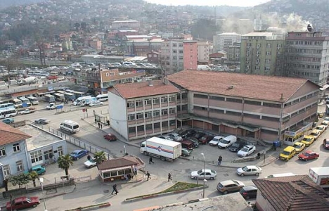 Zonguldak'ta atıl haldeki Tekel binası proje bekliyor!