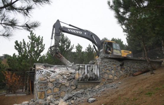Bursa da kaçak ev oyunu yıkımla bitti!