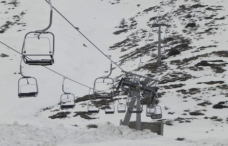 Bozdağ Kayak Merkezi'ne 451 bin liralık teklif!