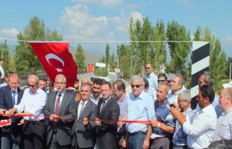 Dur Geç Köprüsü yenilendi!