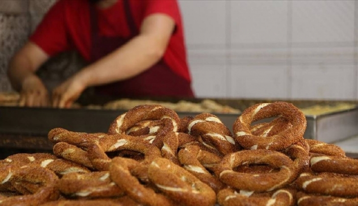 Ankara da yapılan simit zammı iptal edildi
