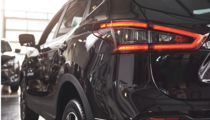 Renault dan şok eden Rusya kararı: Üretime devam!