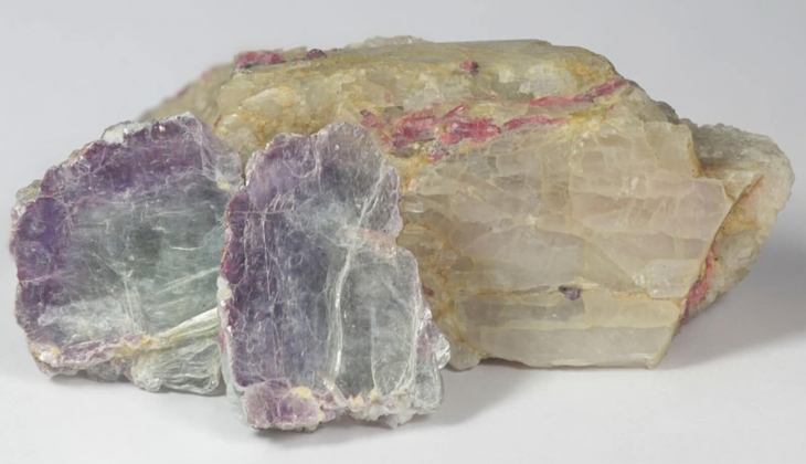 Altın, gümüş, elmas ve yakut... Hepsini unutun! Dünyanın en değerli yeni madeni belli oldu! 