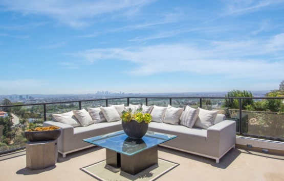 Demi Lovato Los Angeles’taki evini 9.45 milyon dolara satıyor!