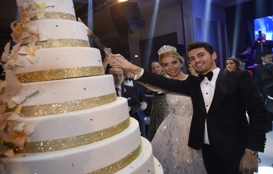 Efe Bezci ile Çağla Baykam evlendi!