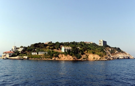 Yassıada'daki otel inşaatı arkeolojik kalıntılara zarar veriyor!