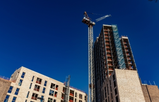 Antyapı nın Londra daki Apex House projesi yapısal olarak tamamlandı!