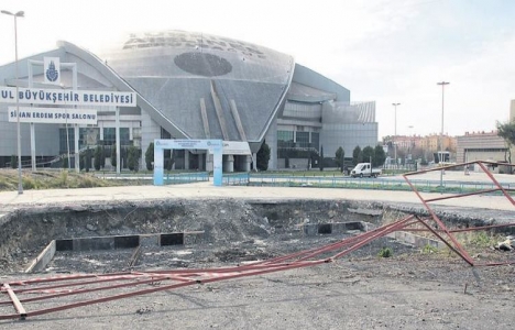Bakırköy'de temeli atılan 4 proje tamamlanmayı bekliyor!