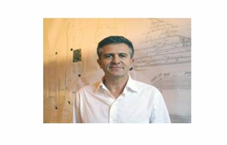 Tuncer Çakmaklı kimdir?