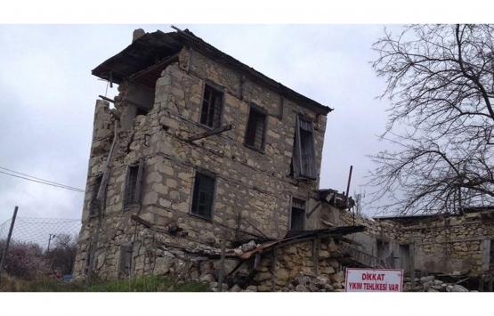 Ahmet Şevki Göklevent'in Mersin'deki evi yıkılmak üzere! 