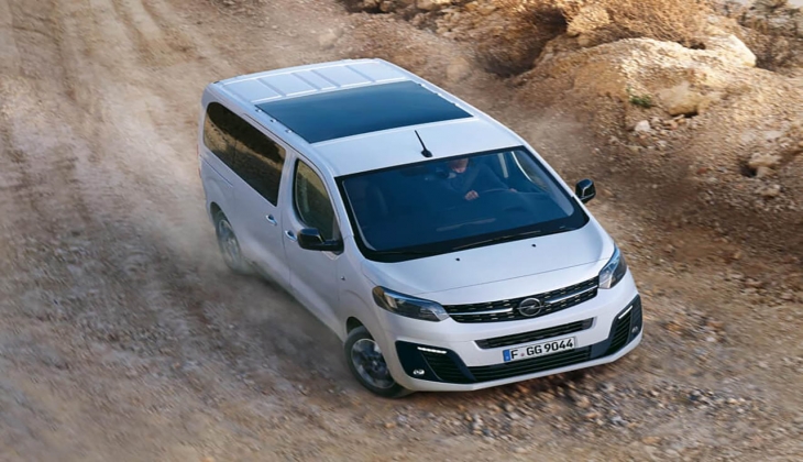 Opel Zafira Life etkileyeci tasarımı ve fiyatıyla dikkat çekiyor! İşte 30 Nisan fiyat listesi