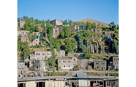 Bitlis Ahlat'ta satılık gayrimenkul!
