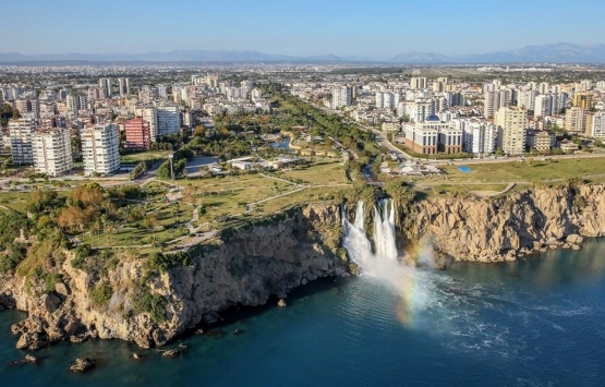 Kemer de 13.7 milyon TL ye icradan satılık gayrimenkul!