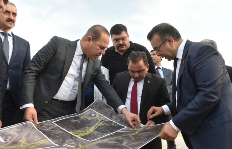 Adana'nın köyleri yola kavuşuyor!