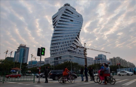 Çin'de inşa edilen Burgu Bina tasarımıyla dikkat çekiyor!