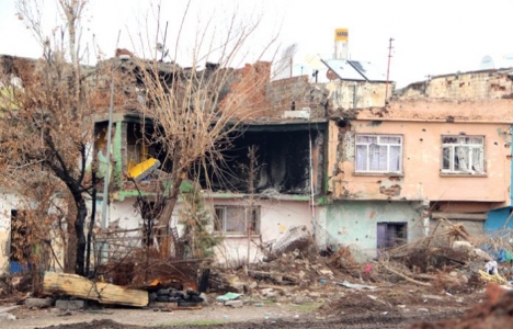 Sur'daki az hasarlı mahaller yerinde yapılanmalı!