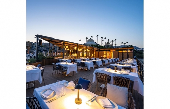 Lacivert Restaurant, Le Chic Bodrum da açılıyor!