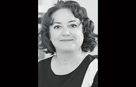 Selin Gürsoy kimdir?