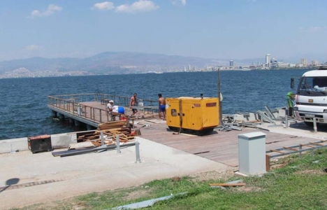 İzmir'de ahşap iskele çalışması iki ay gecikti!