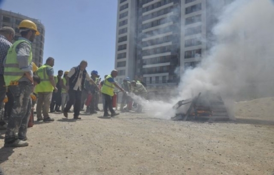Kent Konut şantiyesinde gerçeğini aratmayan tatbikat!